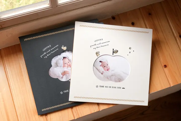 増やせるアルバム表紙付き 写真7カット 54 450円 税込 三愛フォトスタジオのお宮参り写真