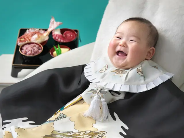 百日祝い お食い初めって何 いつ頃するの 岡山 倉敷の写真館がそのギモンにお答えします 三愛フォトスタジオのお宮参り写真