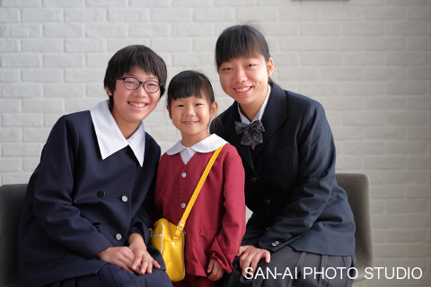 三姉妹　制服　入学記念