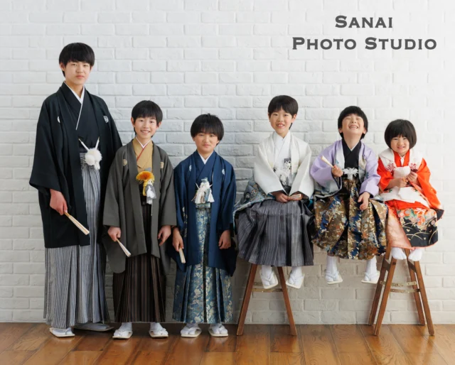 七五三記念🌟

#七五三 #７５３ #七五三記念 #七五三撮影 #記念撮影 #男子 #男の子袴 #男子着物 #女の子七五三 #被布着物  #女子着物 #衣装レンタル #倉敷衣装レンタル #スタジオ撮影 #記念写真 #倉敷 #倉敷写真館 #倉敷フォトスタジオ #岡山 #岡山写真館 #三愛フォトスタジオ倉敷店 #三愛フォトスタジオ #兄弟 #従兄弟 #家族写真

ーーーーーーーーーーーーーーーーーー

三愛フォトスタジオ倉敷店🌿
岡山県倉敷市平田81-4

TEL ☞ 086-434-3050
web ☞ https://www.sanaiphoto.co.jp

営業時間　9:30〜18:30
毎週水曜定休日

ーーーーーーーーーーーーーーーーーー
